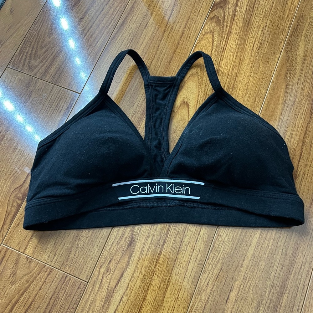 Calvin Klein Sports Bra